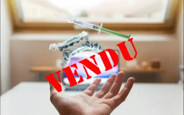 VENDU  : Clinique de Denturologie à Montréal