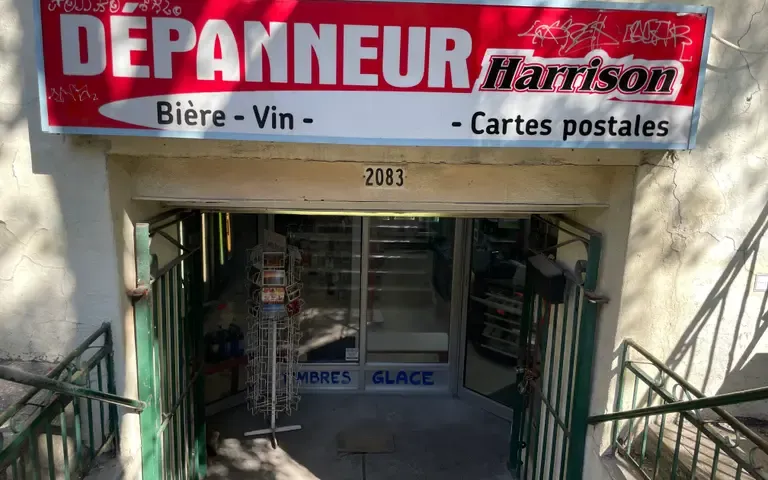 Dépanneur à vendre – Centre-Ville de Montréal-$49,500 + Inventaire