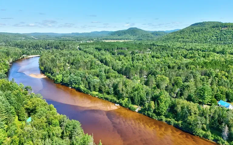 “Occasion à saisir!” Glamping & Nature près de Mont-Tremblant.