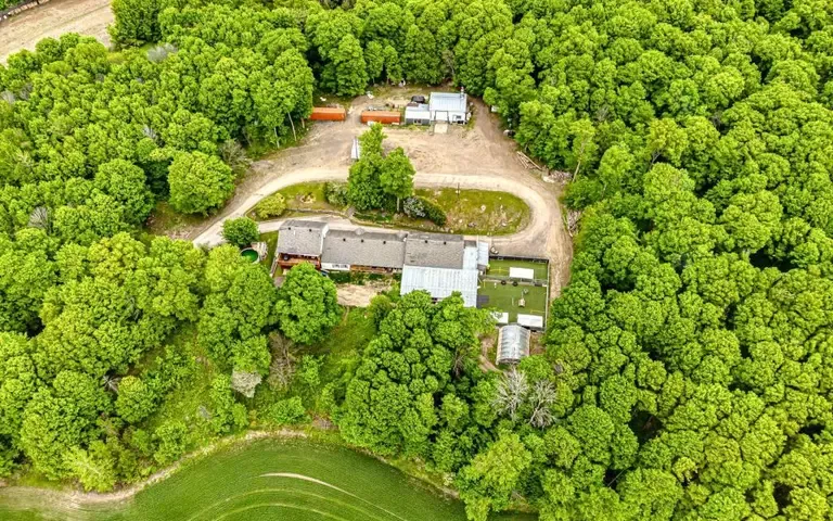 Charmant grand domaine boisé à vendre à Lanaudière !