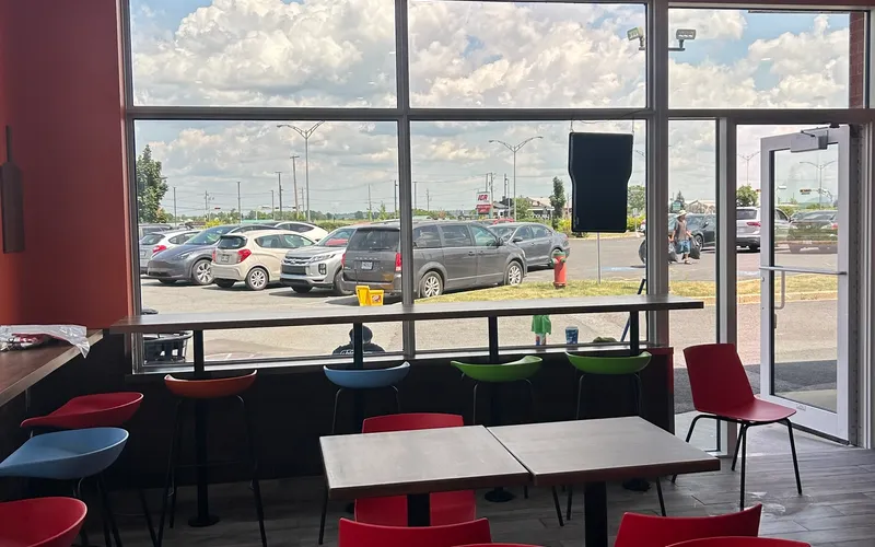 Nouvelle Franchise Pizza Pizza à Varennes !