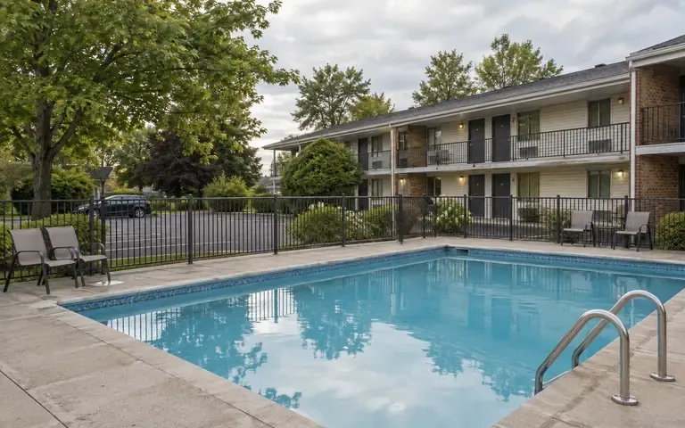 Vente confidentielle — motel de 15 à 20 chambres à Sherbrooke