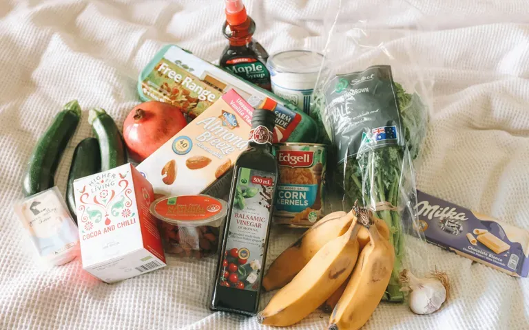 Épicerie économique située stratégiquement