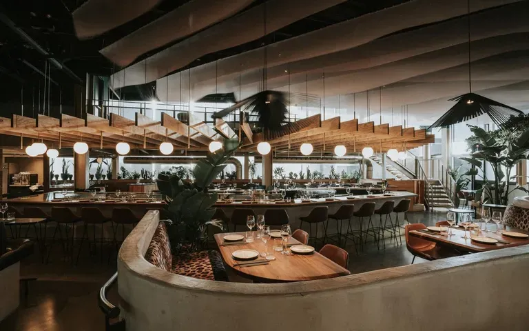 Franchise Concept: Bar & Grill