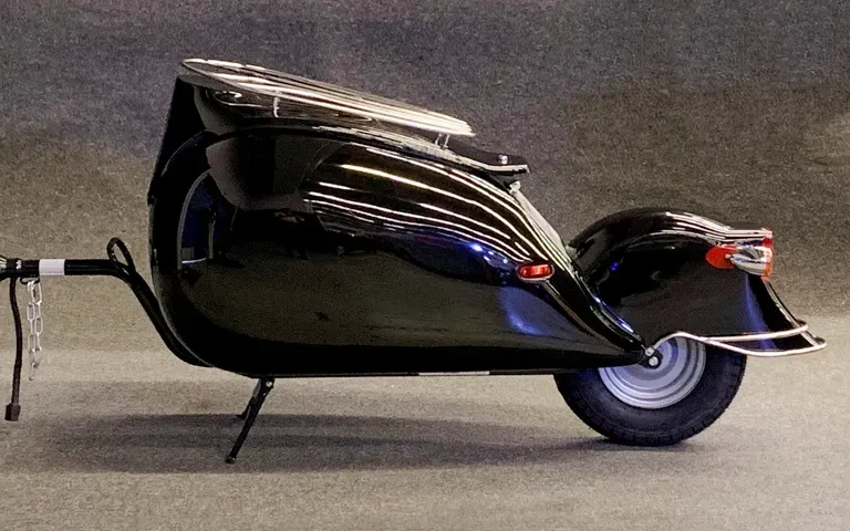 Remorques pour moto (Fabrication et vente au détail)