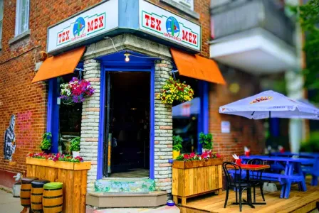 À VENDRE – Charmant Restaurant Tex-Mex Clé en Main à Montréal