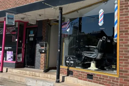 Coiffeur et barbier établi à vendre - Established Barbershop for Sale