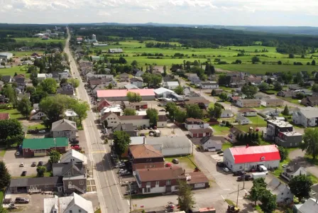 SOUS Offre d'achat actuellement : Résidence pour aînés avec Opportunité