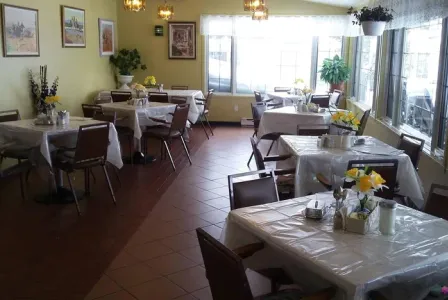 VENDUE ! ! Résidence pour Aînés près du Fleuve dans Lanaudière