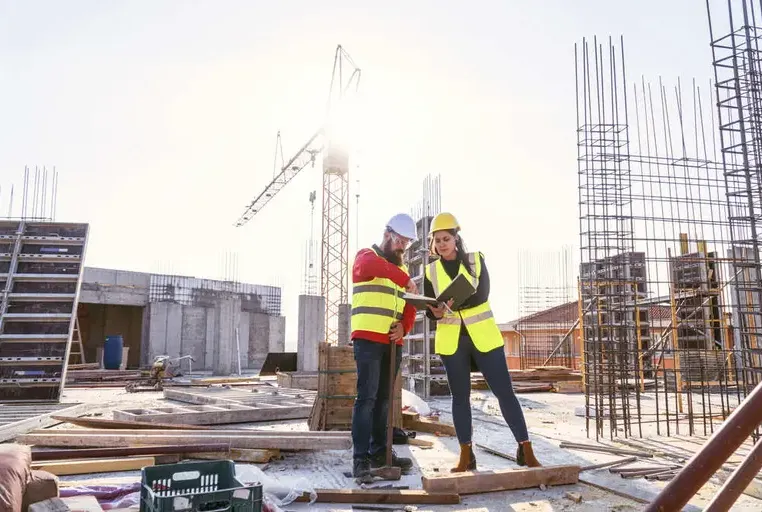 Entreprise spécialisée en toitures plates commerciales, industrielles et institutionnelles